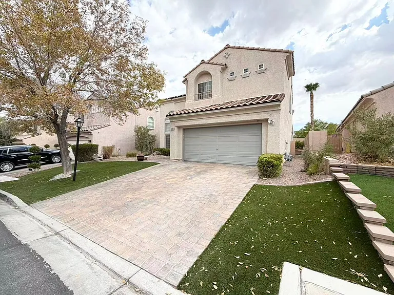 11257 Playa Caribe Ave — Photo 3