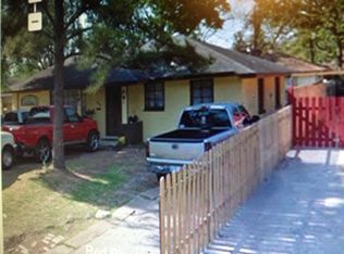 122 Red Ripple Rd, Houston, TX 77076