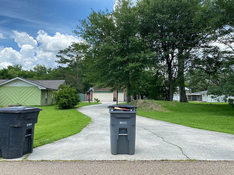 1st image of 7308 Briarplace Dr