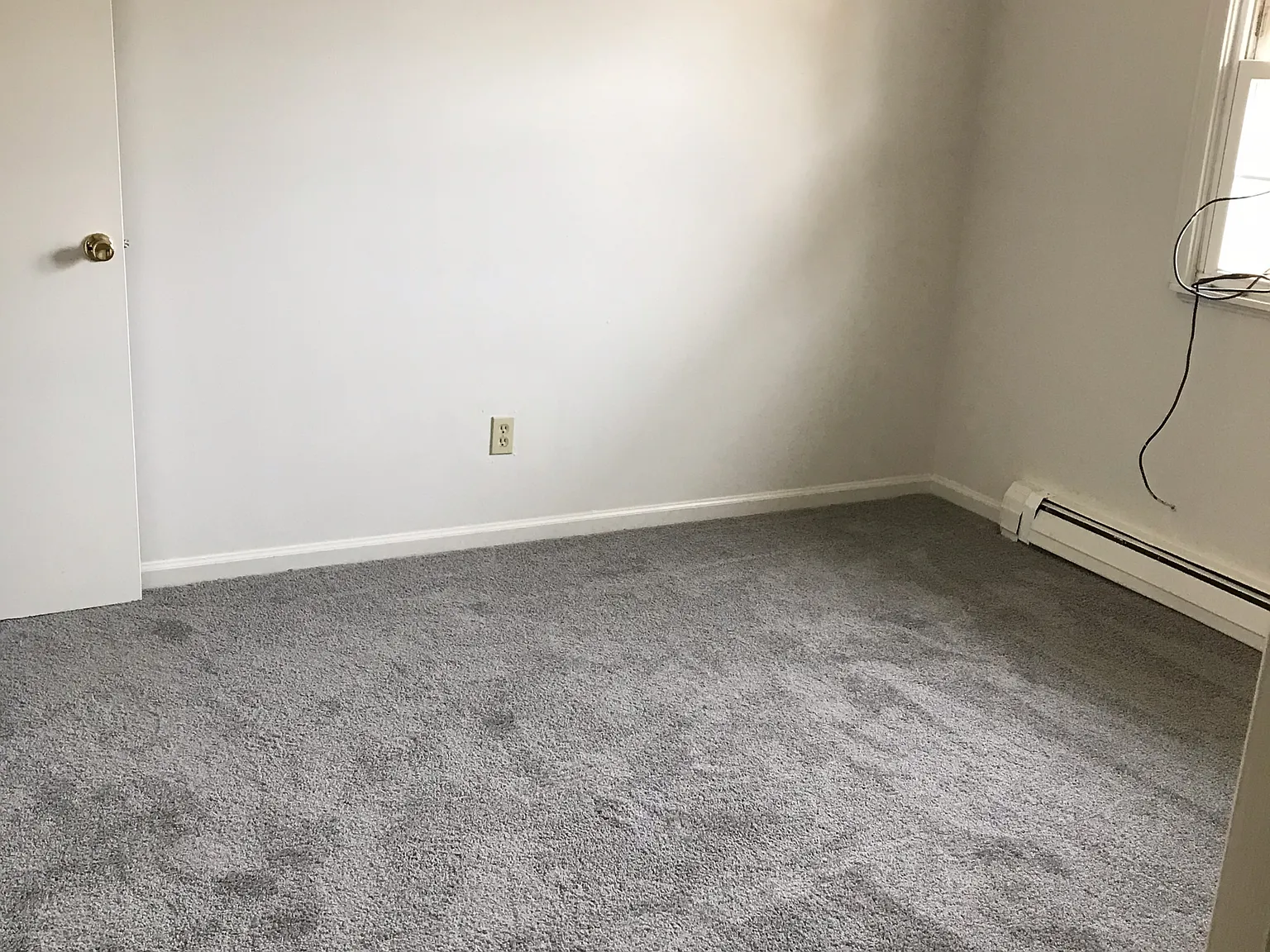 2 bed, 1.5 bath, $1,200 — Photo 3