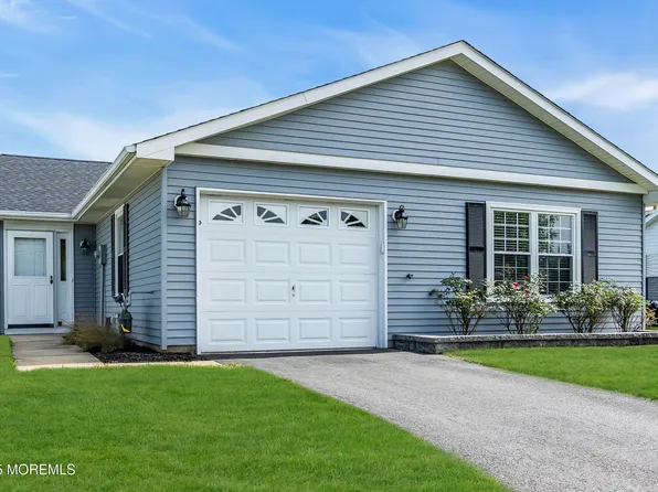 28 Greenbriar Boulevard, Brick, NJ 08724