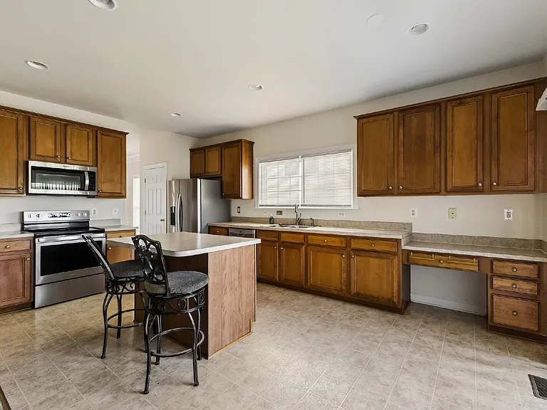 4160 Agency Loop — Photo 9
