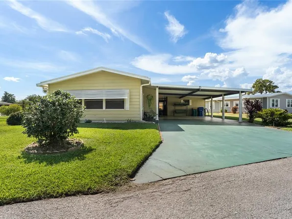 851 Patriot Pl, Tavares, FL 32778