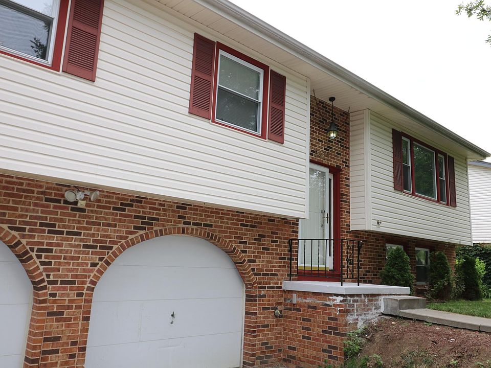 1st image of 5423 N 92nd Ave