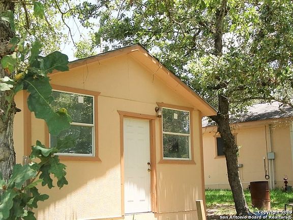 5th image of 268 Saddle Ln