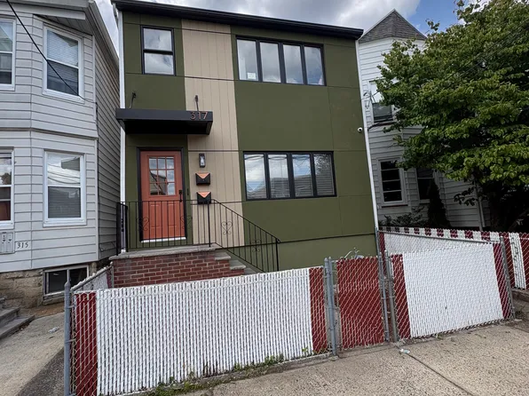 317 Davis Ave Floor 2, Kearny, NJ 07032