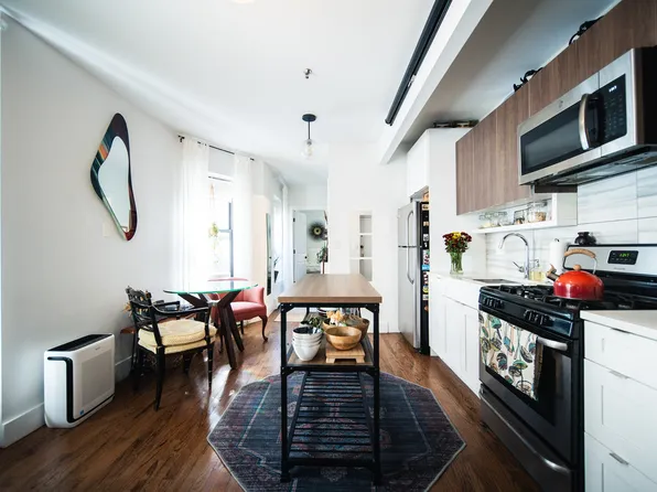 1062 Bergen Street image 1 of 22
