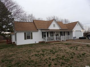 10496 Wilson Rd, Benton, IL 62812