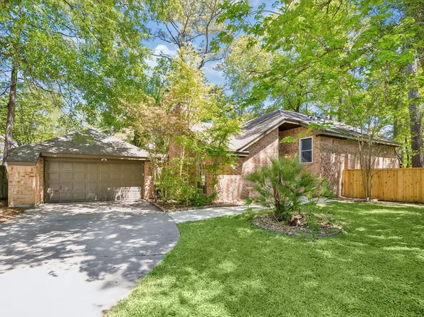 11 Cedar Chase Pl, Spring, TX 77381