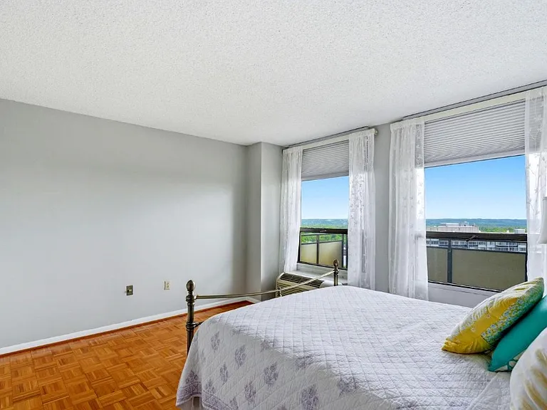 205 E Joppa Rd #1809-B-1809 — Photo 5
