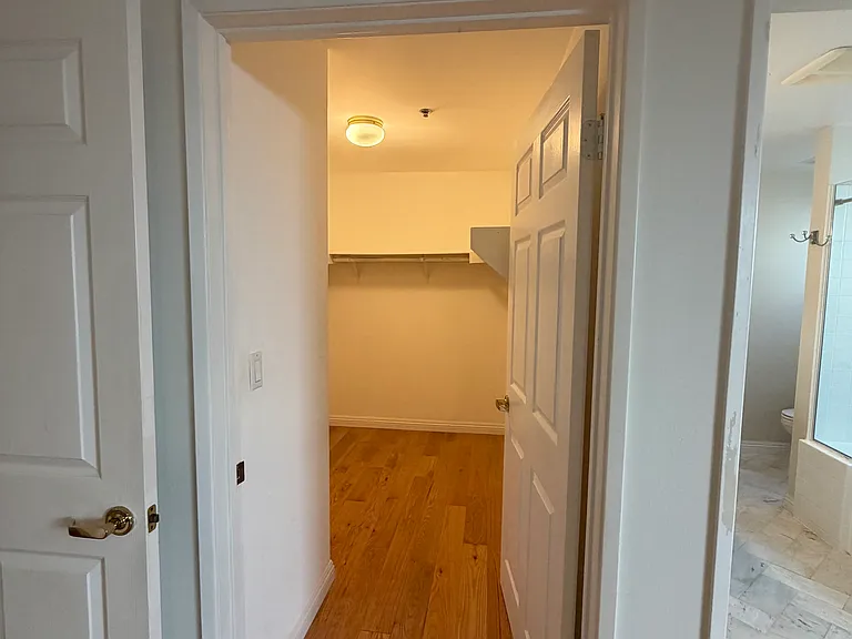 1238 S Holt Ave #2 — Photo 35