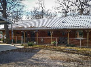 71 Horseshoe Lake Rd, Huntsville, TX 77320