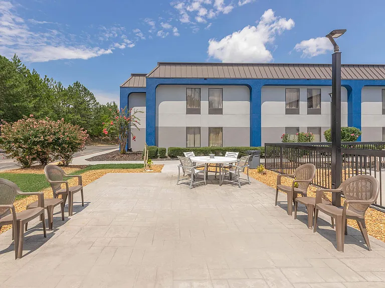 Hilltop Lofts — Photo 10