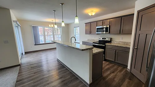 Jefferson 3 Bedroom Photo 1