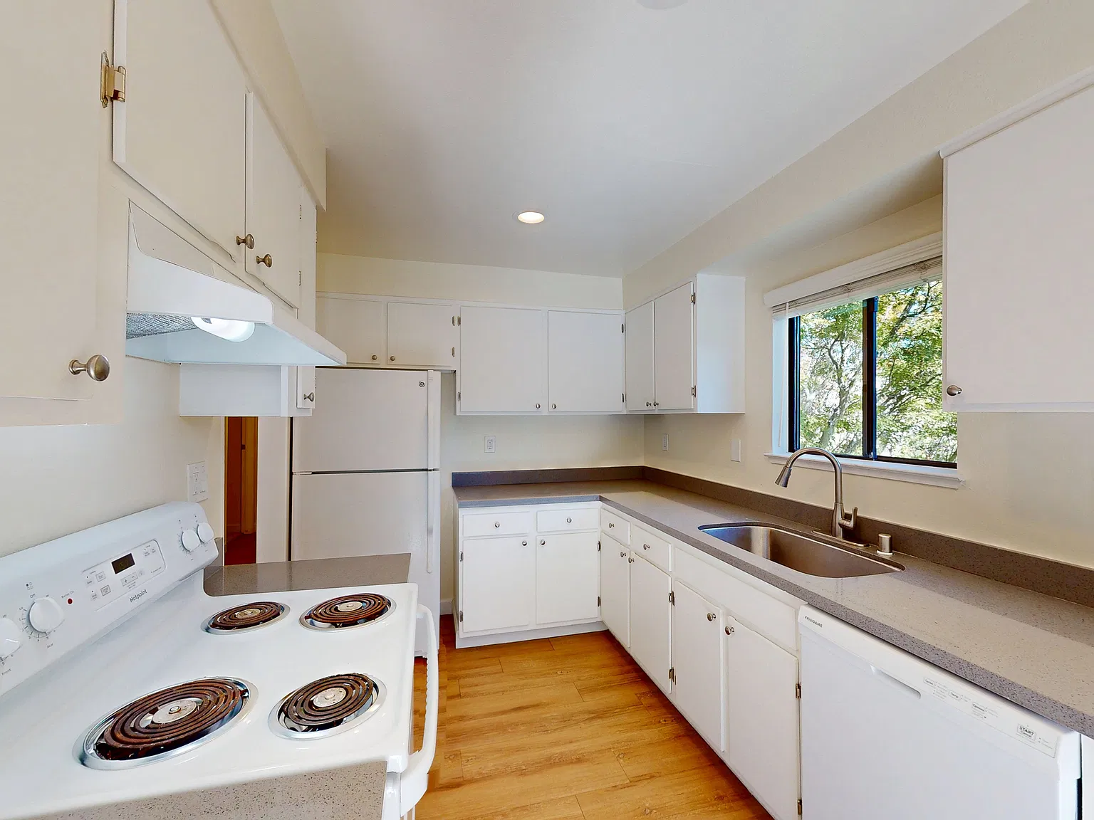 Spacious Novato 2BR/1.5BA with Pool Access, Parking Included & Pet Friendly! — Photo 2