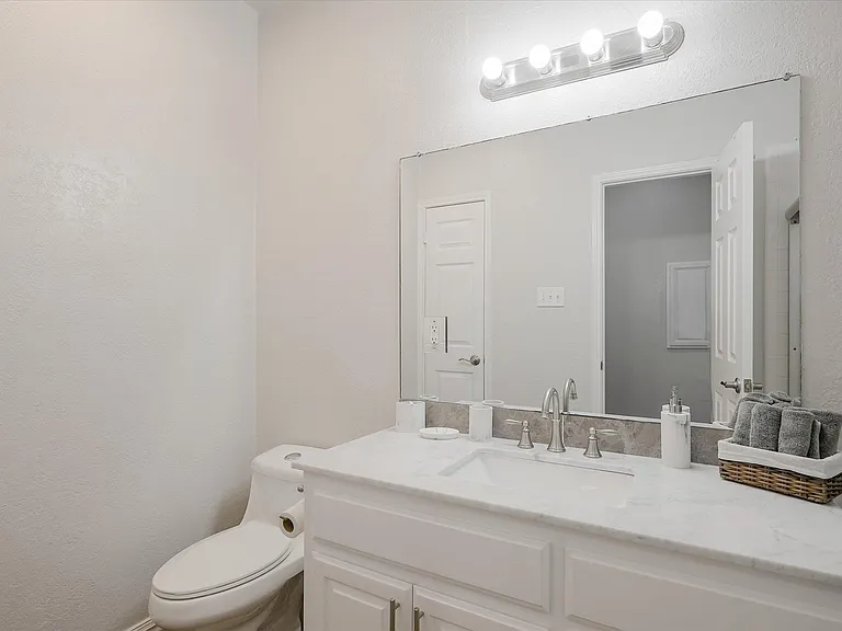 2620 Bordeaux Dr — Photo 41