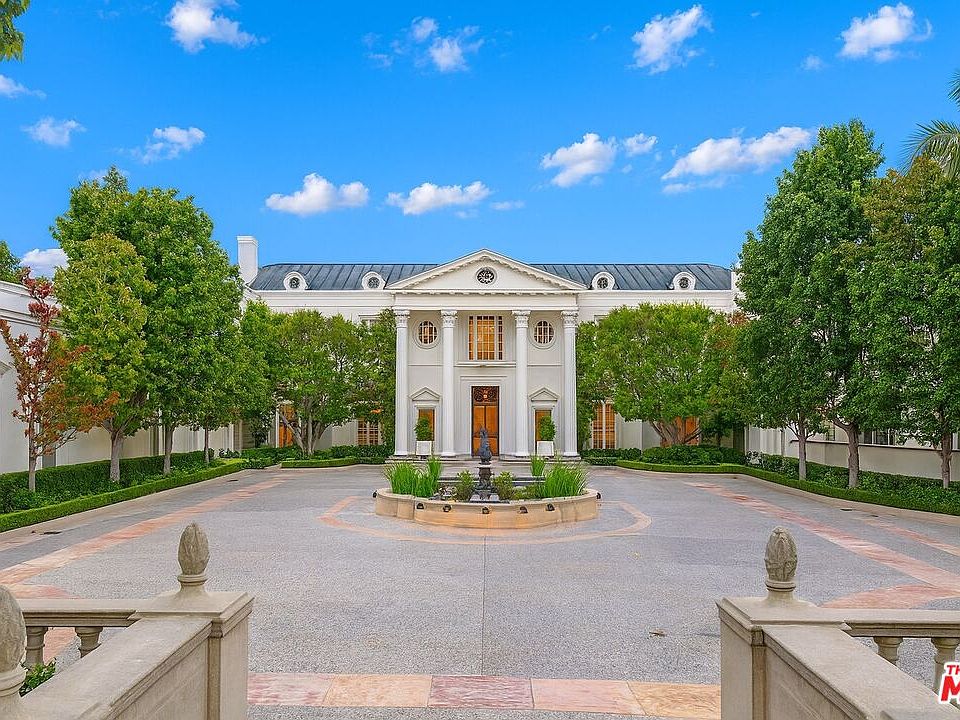 2nd image of 10644 Bellagio Rd