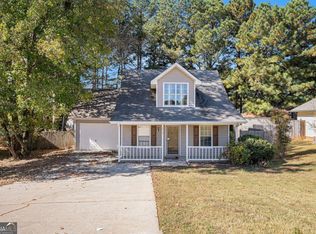1414 N Hampton Dr, Hampton, GA 30228