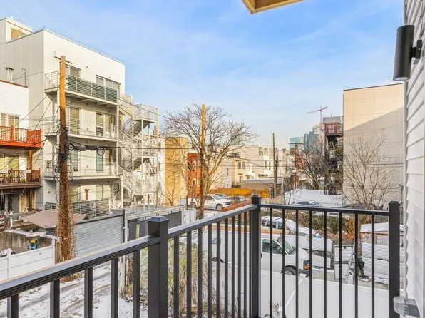 322 3rd Street image 21 of 25