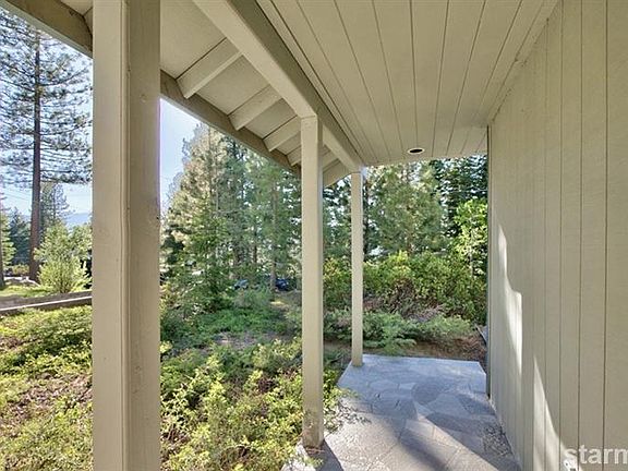 3rd image of 1679 Skyline Dr