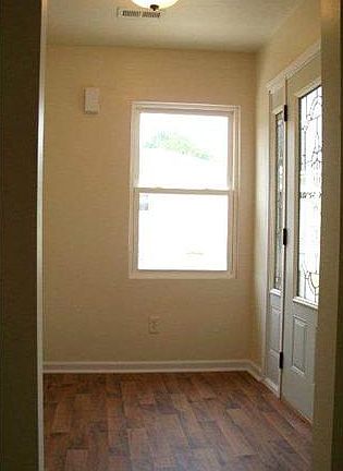 4th image of 220 W Edgerton St