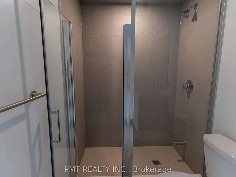 2545 Simcoe St N #906 — Photo 14