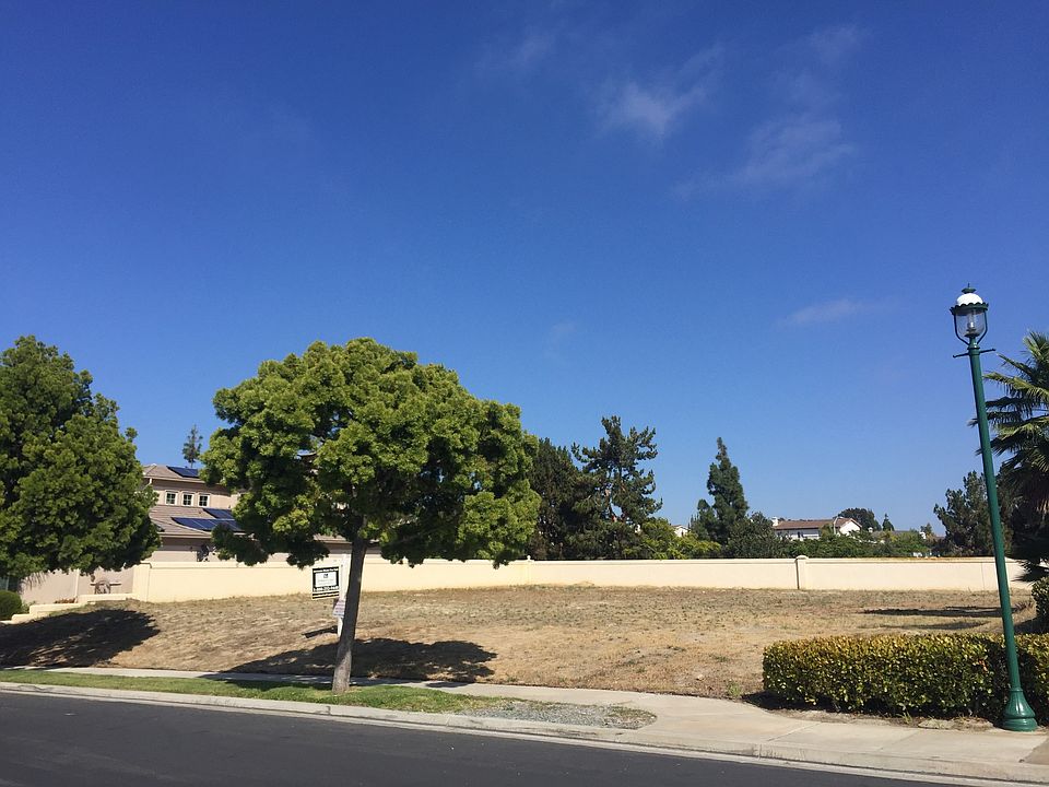 1st image of 403 Milagrosa Cir