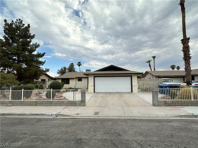 6167 Fairbanks Rd, Las Vegas, NV, 89103