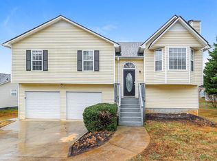 205 Winchester Dr, Villa Rica, GA 30180