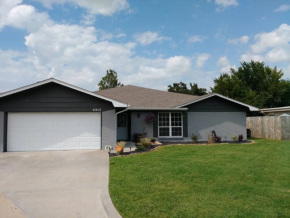 Sprucewood Dr Street View
