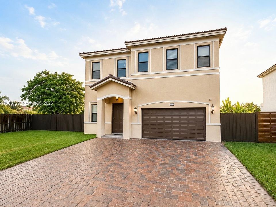 2nd image of 27280 SW 136th Path