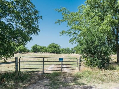 9999 County Road 4514, Commerce, TX, 75428