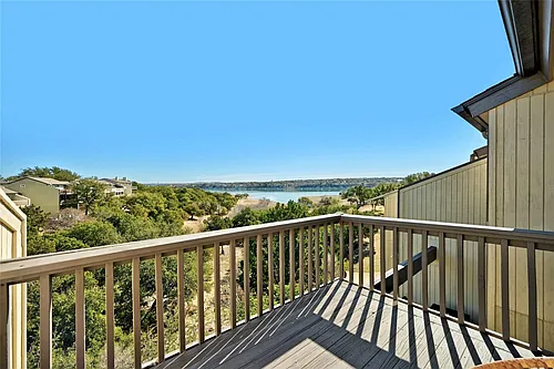 115 Comanche Point Photo 1