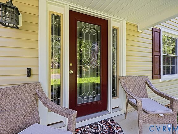 4th image of 7318 Summertree Dr