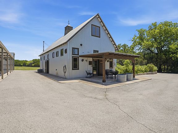 4th image of 1001 Pate Rd