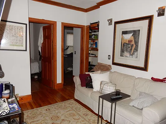 Rented by Aimee Grodanz, LREB | media 20