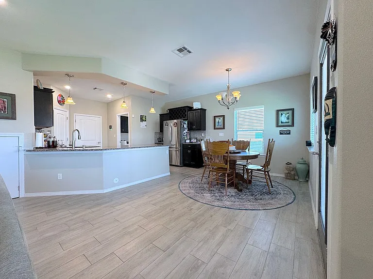7805 Enchanted View Dr — Photo 11