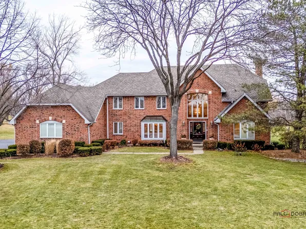 1260 Pottawatomie Ct, Long Grove, IL 60047