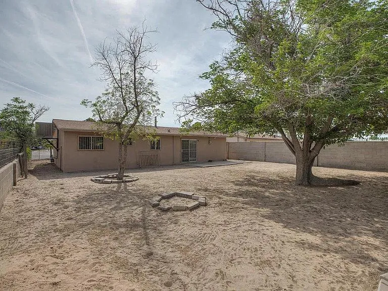 1125 Carlos Rey Cir SW — Photo 8