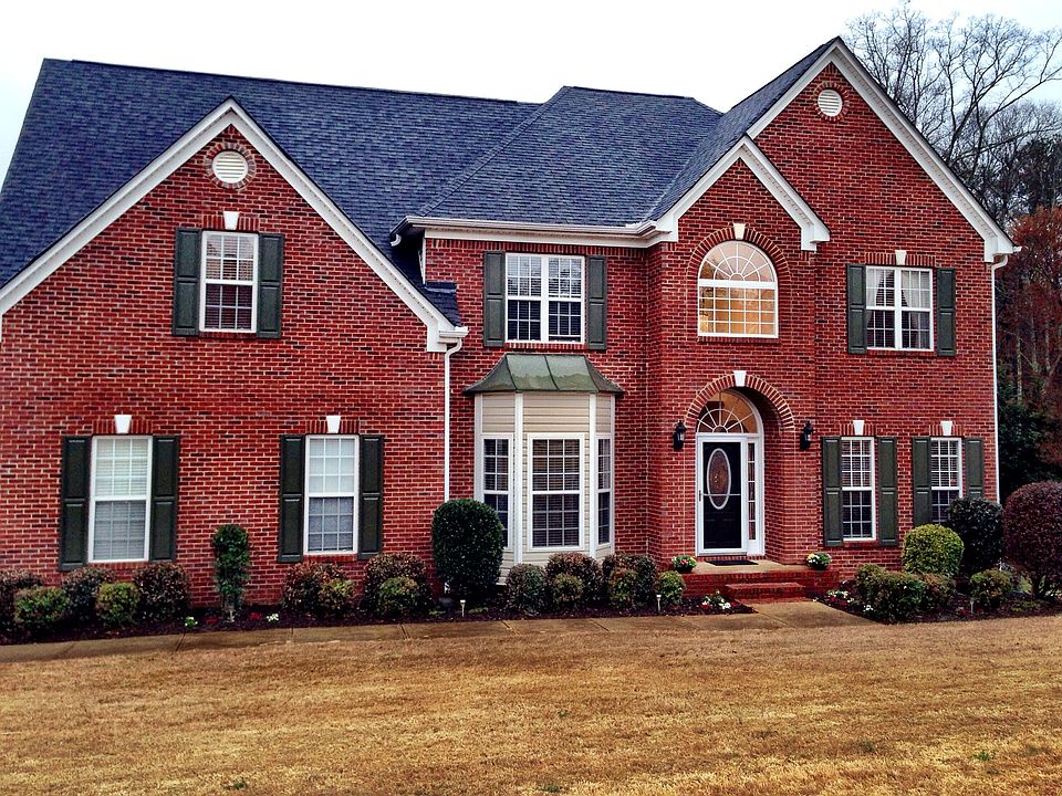 1st image of 150 Wardlaw Ct SW
