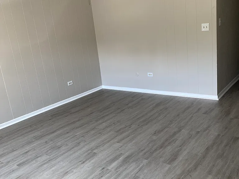 1032 Crown Ave #1 — Photo 10