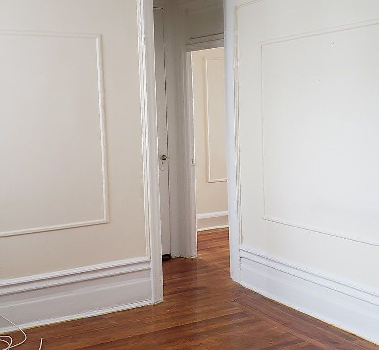 1st image of 4314 28th Ave APT 21