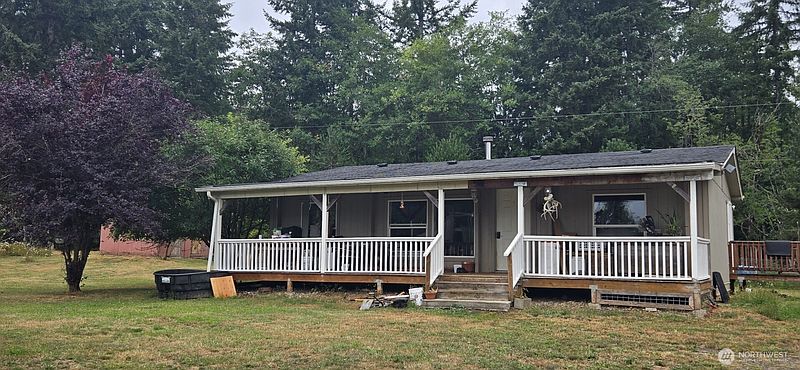 2nd image of 123 Barton Road