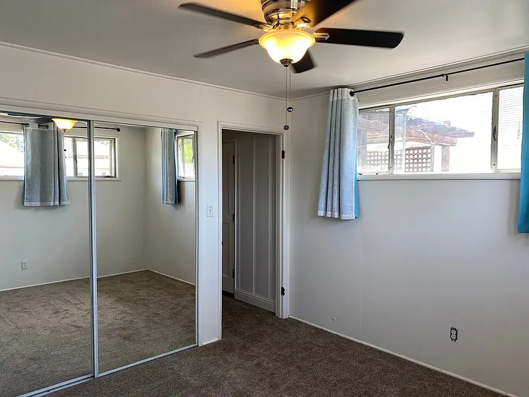 2154 Buena Vista Ave — Photo 6