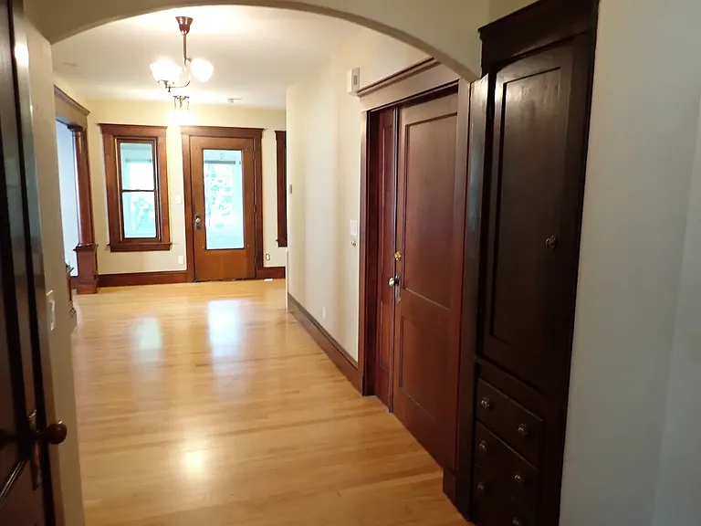 172 Weston St #2 — Photo 21