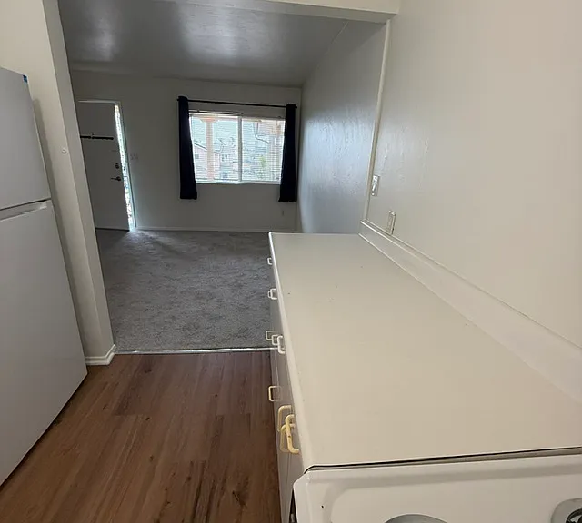 1739 Sunset Cliffs Blvd #10 — Photo 18