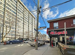 1 Baldwin St #S1-2F, Toronto, ON M5T1L1