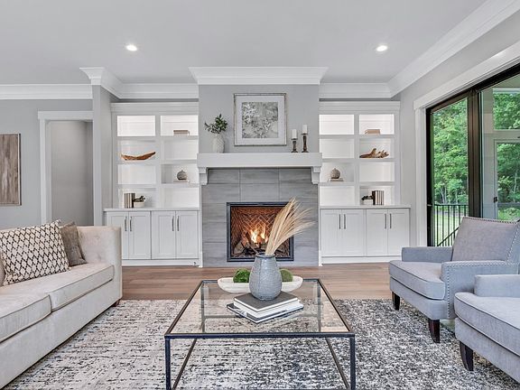 4th image of 3416 Edgemont Dr