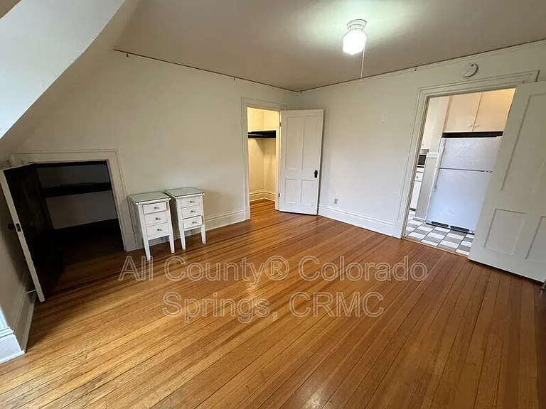 1238 Wood Ave #4 — Photo 7