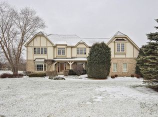 48 Gentry Dr, Hawthorn Woods, IL